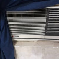 مكيف نشنال • ٢طن • شغال ونظيف