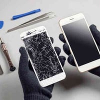 تبديل شاشات • قطع أصلية • استلام بعقوبة