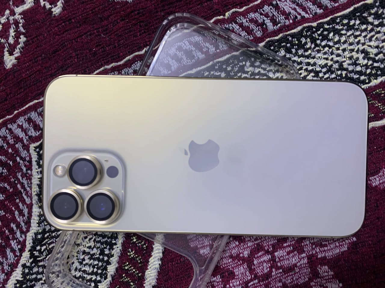 سلام عليكم ايفون 13 برو ماكس للبيع ذاكره256 بطاريه94بلاديه نضافه100‎%‎ماستر شرق اوسط سعر775 مكان بغداد الزعفرانيه رقم هاتف ***********
