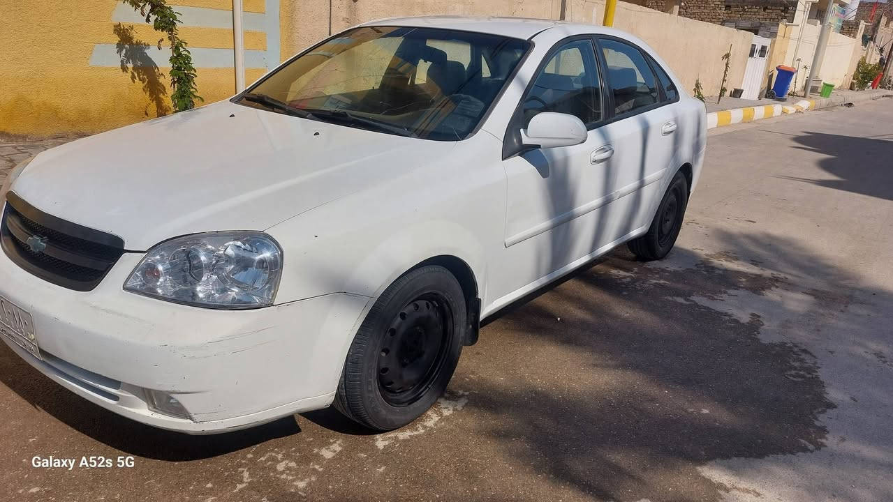 السلام عليكم
اوبترا موديل ٢٠١٠ رقم ذي قار مشروع وطني 
مكفوله من الضربه والتبديل بس هلالات الجاملغات الخلفيه صبغ ..مكينه كير تبريد حداديه مكفولات..

السعر 75وبيها مجال
للإستفسار 
***********
***********
مكان السياره كوت
