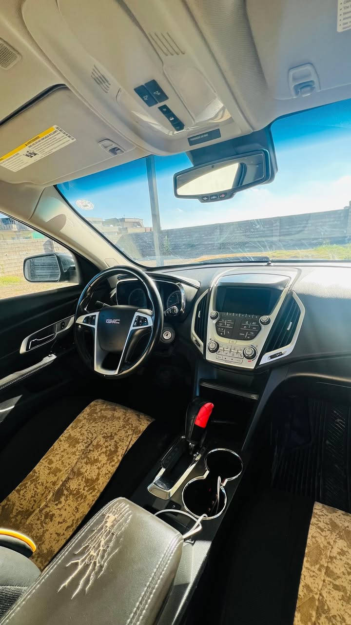 السلام عليكم جمسي تيران للبيع ٢٠١٧ مواصفات SLEتخم تاير جديد محرك كير كلو بل شرط هزه جديده سنويه جديده شرط التحويل ضرر فقط الجنطه السعر ١٣٥ وبيهه مجال العنوان كركوك للاتصال على الرقم ***********
