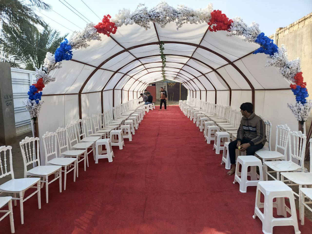 عرض لمده (شهر)   جادر خطوبة يزيد من تقدير الضيوف ومكان أكثر جمالية وهيبة.
 يشمل 👇 250 الف
 ■جادر ابيض بطول 10 متر ( قابل للزيادة)
 ■️100كرسي ابيض ملكي (قابل للزيادة)  
 ■️50 طبلة ابيض (قابل للزيادة)
 ■️ارضية لون احمر
 ■️تزيين ورد ( حسب الطلب) 
 ■ ️بورد ترحيب 
◾مع كوشه داخل الجادر (حسب الطلب)
◾(250 ) الف
السعر يشمل النقل والتنصيب والفتح 

الحجز والاستفسار الاتصال ***********
