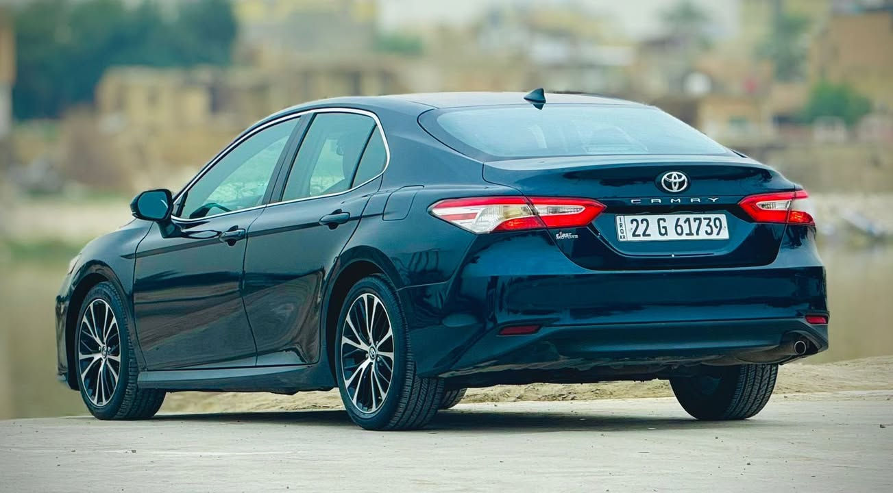 السلام عليكم
كامري 2019 وارد امريكي حادثهه مرفق مع الصور باب مبدل نفس اللون رقم اربيل بأسم شركة وكالة او تحويل مضمون  
المواصفات : جلد / كرسي كهرباء / شاشة كبيرة / رادار امامي وخلفي / ويل كب  / فول تحكم ستيرن / لايت زنون / محرك 2500
لون شذري 
ماشية 77 الف ميل 
مكاني الكاظمية 

للتواصل والاستفسار : 
***********
