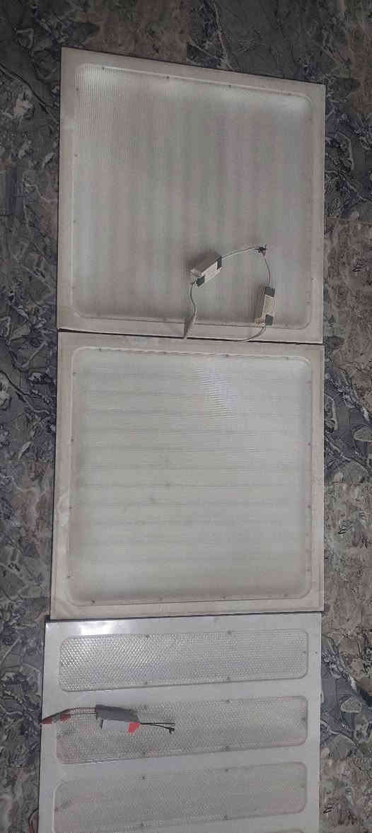 السلام عليكم جمبر مال جاي وشمعات صقف ثانوي لبيع القياس 60×60عدد10وحمايه لبيع المكان الشعله ***********
