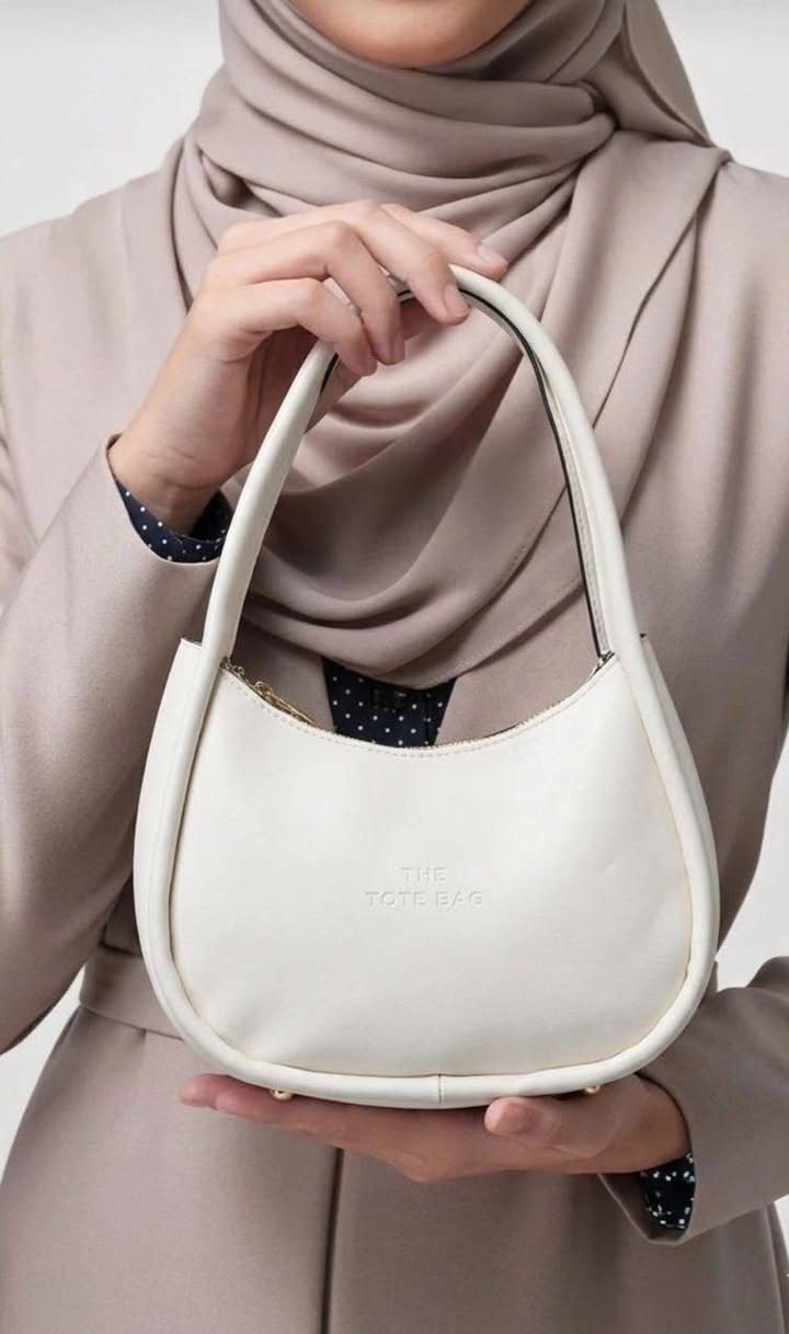 كوالتي 💯
العرض ↔️ 26
الاوتفاع ↕️ 16
https://t.me/lulubagsstyleرابط قناة
متوفر جمله


**إذا كنت صاحب هذا الإعلان وتريد حذفه لأي سبب، رجاءا أرسل رسالة إلى الدعم الفني**
