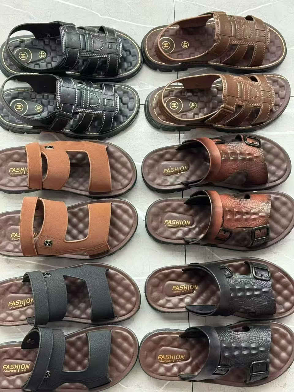 عرض تصفية خاص
 • صنادل رجالية موديل رائج
 • جودة عالية وسعر منافس
 • خامة: جلد مغطّي PVC
 • المقاسات: 40 – 45
 • التعبئة: 80 زوج / كرتون
 • الكمية المتوفرة: 60,000 زوج
السعر: 1.3 دولار للزوج فقط


**إذا كنت صاحب هذا الإعلان وتريد حذفه لأي سبب، رجاءا أرسل رسالة إلى الدعم الفني**