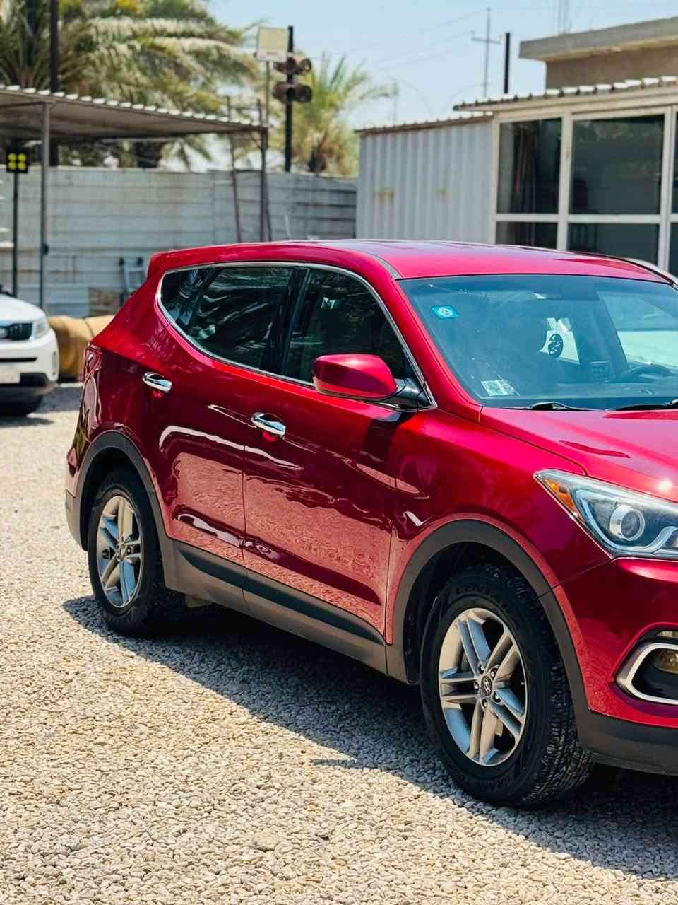 السلام عليكم 
سنتافيا 2018 امريكي مكينه 2400 جاهزه من كلشي كير ومكينه وتبريد مكفولات برغي مامفتوح بيهن عليه ادامه كامله والسياره ليبل واحد بيه البنيد مصبوغ والجوه الرقم الي بالجنطه حادثه موجود بالصور داخله جديد معروضه ب 142 وبيه مجال قليل للاستفسار ***********
*********** حلة, بابل
