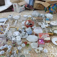 اغراض للبيع • تريد شلع • تواصل خاص