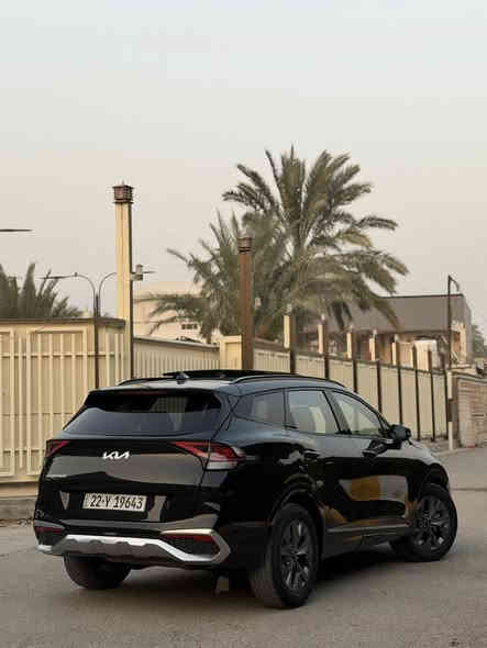 السلام عليكم. كيا سبورتج 
2023 sx فول مواصفات داخل احمر 
رقم اربيل 
طختها جاملغ وبنيد بدون دواخل 
ماشيه 40 الف 
السعر 178 ورقه 
للاستفسار 
***********
