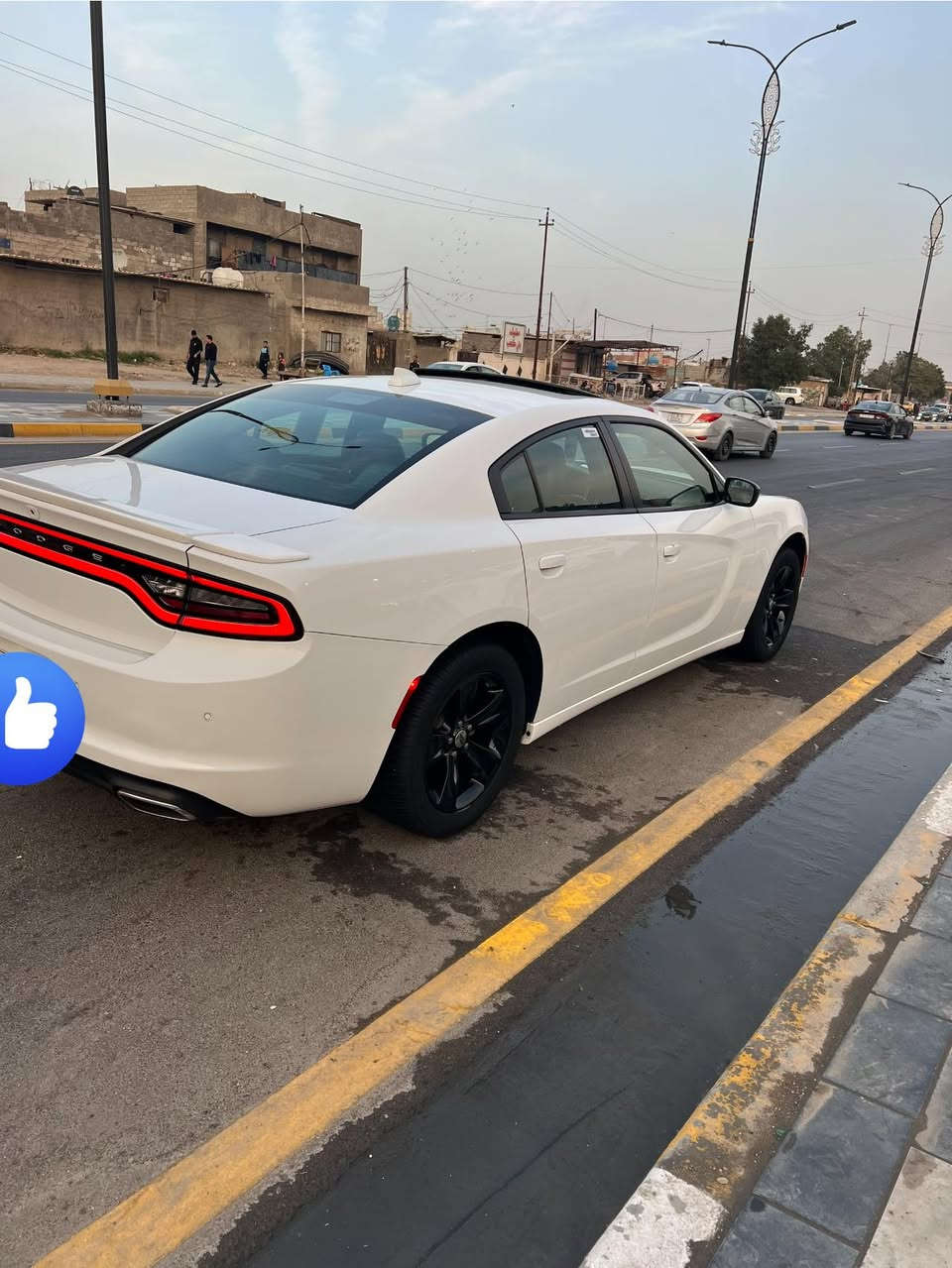 جارجر موديل ٢٠١٨رقم دهوك بأسمي الفئه بلاص
فتحه سقف 
رادار جانبي
حساس خلفي
نقطه عمياء
عداد ٢٦٠
ماشيه ١٤٣
السياره كفاله 
مكان السياره بغداد 
الرقم ***********
