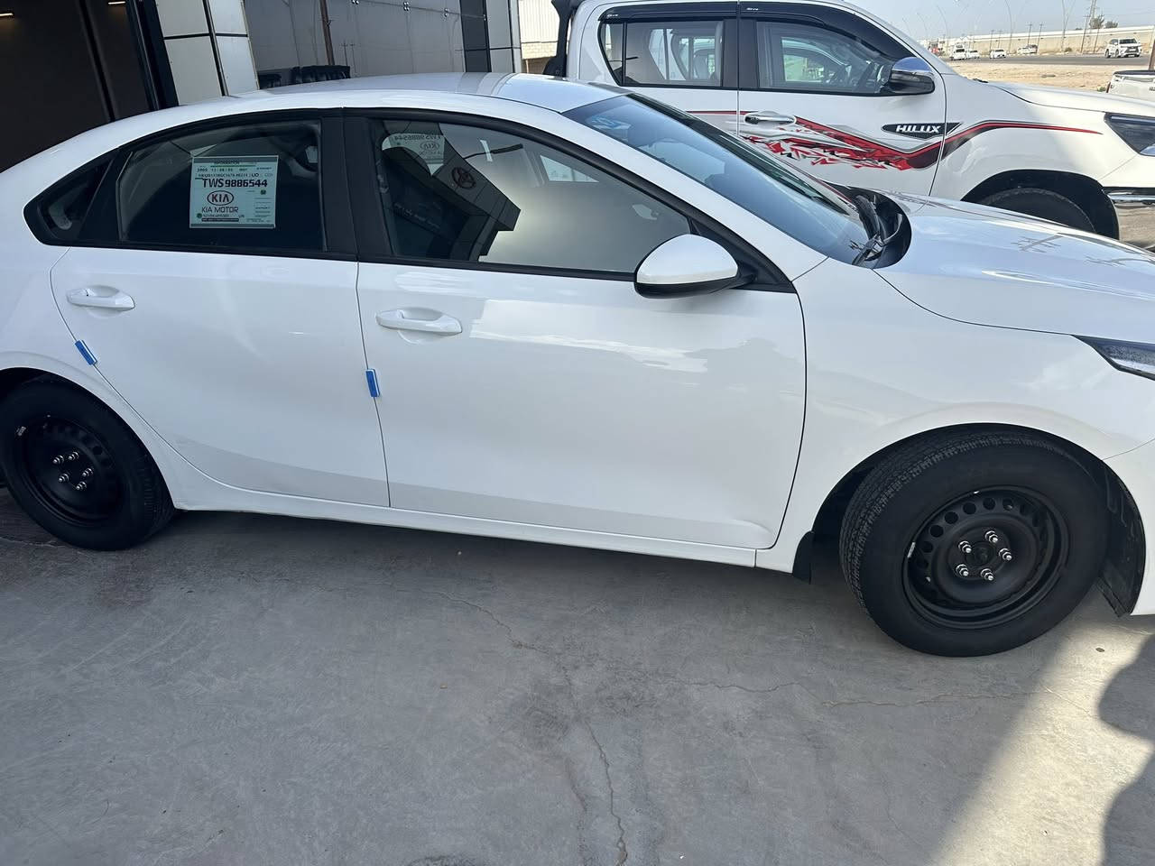 كيا سيراتو 2020 خليجي مكفوله من الضرر والصبغ فقط بارد بيها سونار بيها ماشيه 115 حقيقي نص مواصفات عاديه للمراوس اونقدا مكينه 1600 كفاله كير مكينه صدر كله جديد مكان بغداد او ديالى للمراوس اونقدا *********** ديالى جديده الشط
