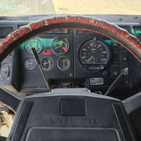 فالفو F16 • ١٩٩٢ • صهريج