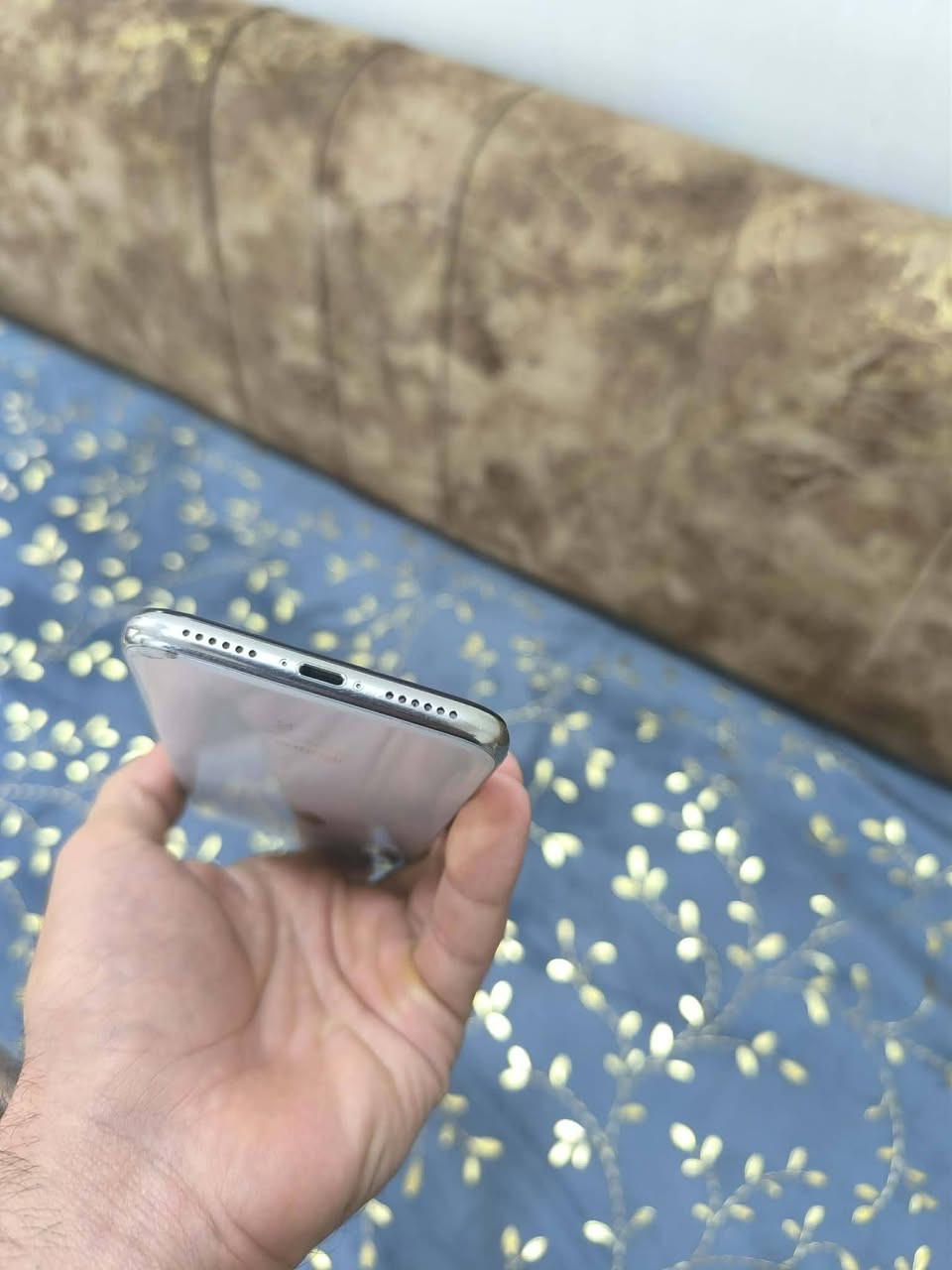 ايفوان اكس 256 السعر 90
مجال بصيط
مبدل فقط شاشه نوعيه حلوه وجهاز ون ما يعجبك افحص

بابل حله 

***********
