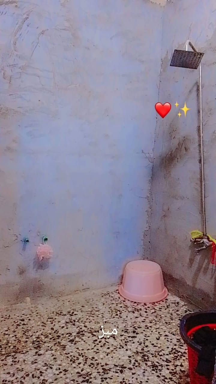 بيت 200 متر بخضراء المدينة للبيع السعر 60 وبي مجال


**إذا كنت صاحب هذا الإعلان وتريد حذفه لأي سبب، رجاءا أرسل رسالة إلى الدعم الفني**