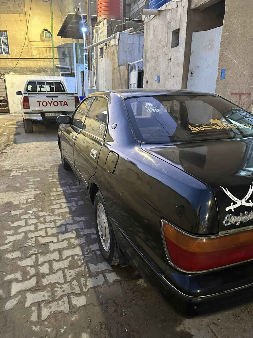 السلام عليكم، بطة منفصل لون اسود للبيع ، مكينة ونجي گير قبل شهر شديته ، تخم تاير جديد ما صار اسبوعين من شديته ، حدادة نص عمر ، تبريد عاطل شنو نقصه ما اعرف اخذتها بدون تبريد ، كهربائيات كلها شغالة من الطول للطول ، سيارة نظيفة مال جناي ، رقم بصرة الجديد سنوية لل 2030 ، سيارة جاهزة وخير من الله ، ملاحظة : بيها گصة جنطة فقط جنطة بدون شاصي تجي تفحص وتچيك وتتأكد يلا تاخذ ، راعيها اقاربي موجود شوكت ما تريد يحولك ع شرط التحويل ، عنوان السيارة البصرة الحكيمية الغنامة ، السعر 48 وبيها مجال للشراي ، رقم *********** بي واتساب واتصال
