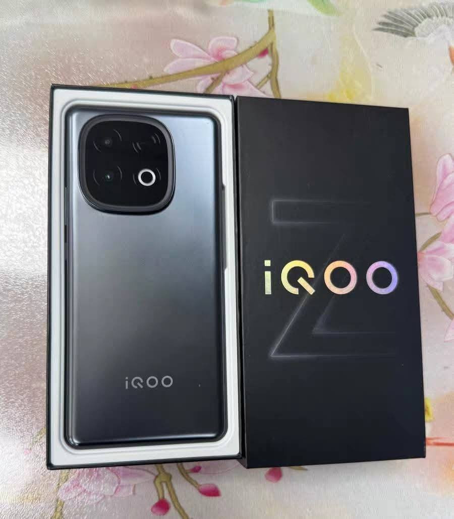 terbo pro
الشاشة 6.78 بوصة - 144 هرتز - AMOLED

الذاكرة 256 لرام 12

الكاميرا 50 + 8 ميجابكسل

Snapdragon 8s Gen4 لمعالج

البطارية والشحن السريع 7000

120 واط

کامل ملحقات

مستخدم بسيط جدا

100%100 نظافه

دبل شريحه يدعم تسجيل مكالمات تلقائي
ببجي 120
لغه عربيه تحديثات سوق بلي
شراي اتصل او واتساب موجود ***********
