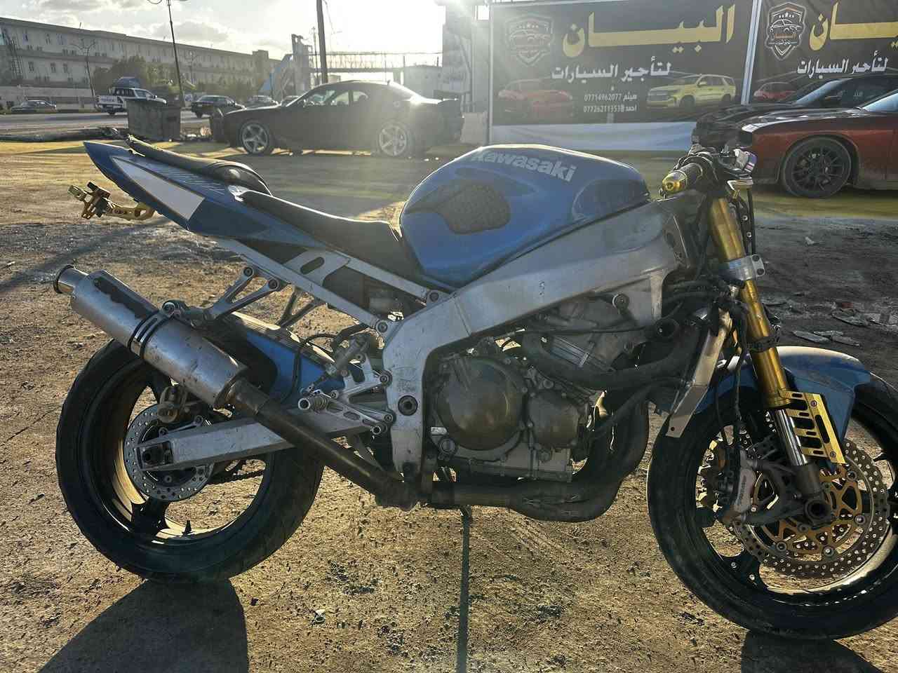 السلام عليكم  للبيع  كاوسكي 2004ع وضعه حادثه كفرات وموجودات كل غراضه دراجه شغاله  مكينته بلاديه وكلشي مابيه 
مكاني  بعقوبه تقاطع القدس
هاذا رقمي
***********
