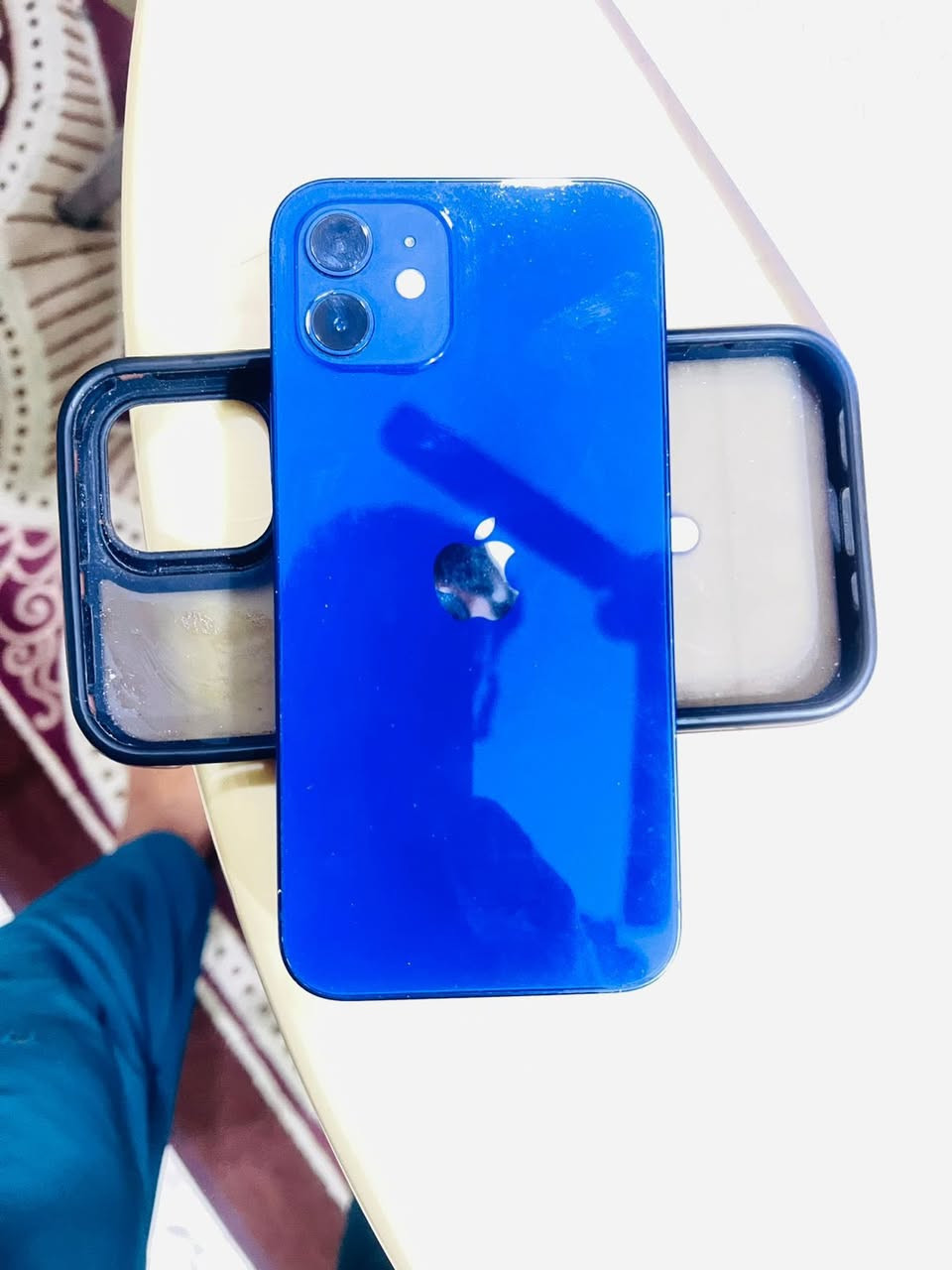 السلام عليكم 12عادي جهاز بلادي حلو نضيف بطاريه 78ذاكره 128جهاز كلش نضيف حلو كله شغل ابد ممفتوح كل محقاته كامله كرتونه كيبل كله كامل الرقم ***********او وتساب مكاني بعقوبه التحرير
