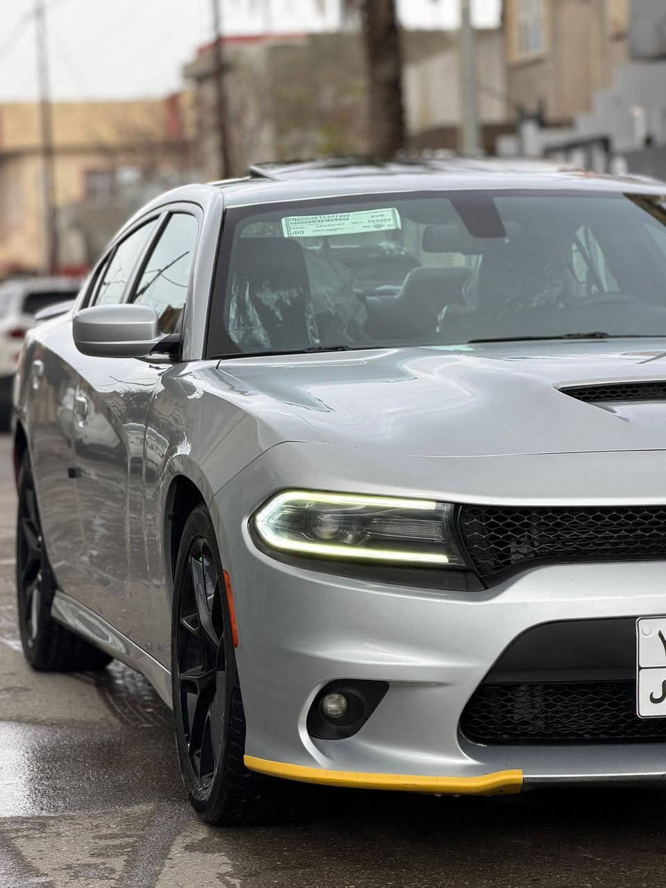 السلام عليكم  ترهم مراوس حسب الانتفاق  جارجر أس أكس تي بلص
فول مواصفات 
موديل 2021
لون سلفر 
مكينه 3600
ماشيه 50 mi
فتحة سقف (سلايت)
كشنات جلد حضن
كشنات كهرباء + خزن 
كشنات تدفئ تبريد
ستيرن هيتر
حساسات خلفية
تحكمات ستيرن جهتين
كاميرا دوارة
تشغيل عن بعد
شاشة كبيره
شاشة تدعم كار بلي
فتح ابواب بصمة
صندوق بصمة
مانع انزلاق
هيتر مري
نقطة عمياء
تحذير عند فتح الابواب
خزن ميموري
كير طيارة
مري قلاب + هيتر
حاكيه
تبريد ثلج
كير مكينه حدادية شرط 
حادث جاملغ بنيد تحديث
 السعر 225
***********
***********
