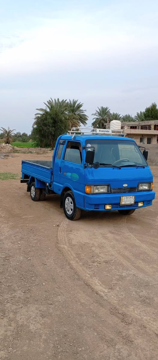 السلام عليكم كيه بنكو للبيع موديل 94 مكفولة كير محرك اكسل شاصي كهربائيات كلهه شغاله سنويه لل28 مشروع وطني 6چنكال السياره جاهزه تخم تاير السعر 49 وبيه مجال المكان بابل الرقم//***********
