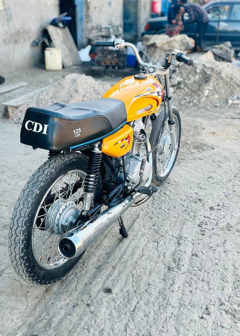 سلام عليكم دراجه للبيع السعر 500دراجه حلوه ونضيفه مثل ماشوفونه بل صوره الماكينه متياز وشاصي متياز وشرائح يجي خاص


**إذا كنت صاحب هذا الإعلان وتريد حذفه لأي سبب، رجاءا أرسل رسالة إلى الدعم الفني**