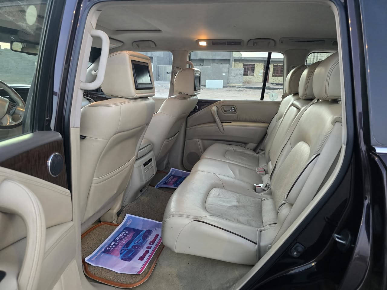 سلام عليكم سياره باترول موديل 2013 السياره فول مواصفات وارد خليجي سياره بيها ثلاث قطع صبغ باقي السياره كفاله جير محرك تبريد حداديه تخم تاير كهربائيات كفاله سعر السياره 215 وبيها مجال بسيط العنوان كربلاء رقم الهاتف ***********
