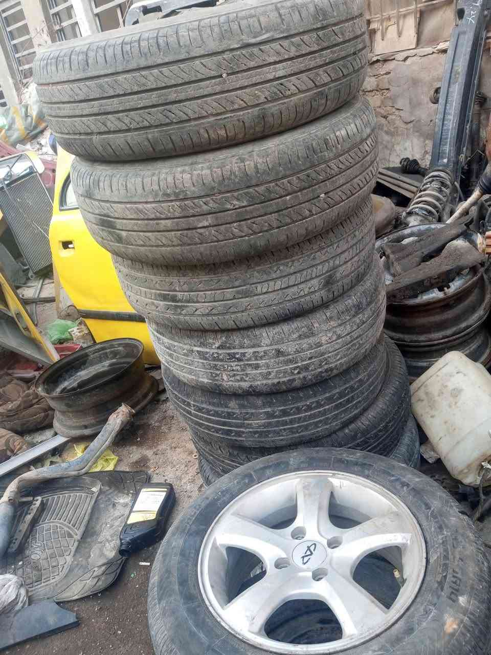 ويل كب عدد5 للبيع اذا اكو مراوس بويل اسود مكاني بالاعظمية بالسفينة ***********
