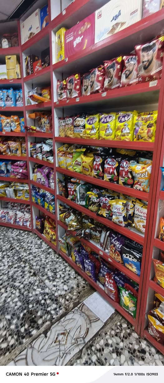 سلام عليكم اسواق للبيع شغاله خير من الله حي الغدير قرب السوق ***********
