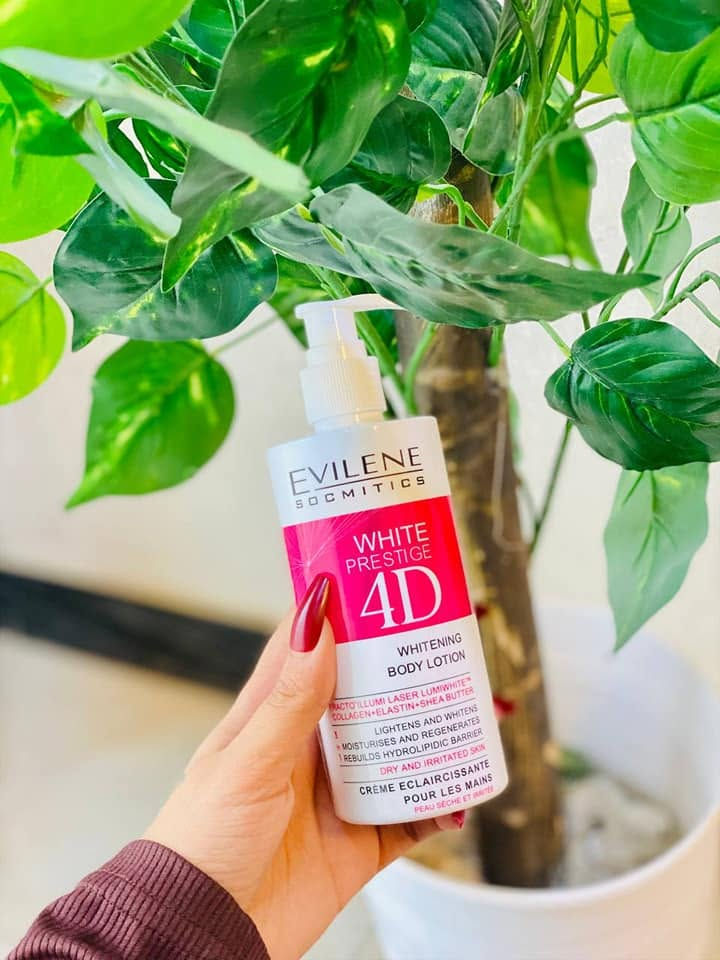 مجموعة ايفيلين البولندية 🇵🇱 Eveline Cosmetics White Prestige 4D للعناية بالبشرة.
تحتوي المجموعة على لوشن تبييض للجسم وغسول جل لتبييض الوجه. وكريم يحتوي على عامل حماية من الشمس SPF 25 للحماية من أشعة الشمس. 

تستخدم تقنية Fracto Illumi Laser™ و Lumiwhite™.
صُممت لتفتيح البشرة وتقليل التصبغات. 
مناسبة للبشرة الجافة والمتهيجة (اللوشن) وجميع أنواع البشرة (الغسول). 
تبييض خلال 48 ساعة.✅


**إذا كنت صاحب هذا الإعلان وتريد حذفه لأي سبب، رجاءا أرسل رسالة إلى الدعم الفني**