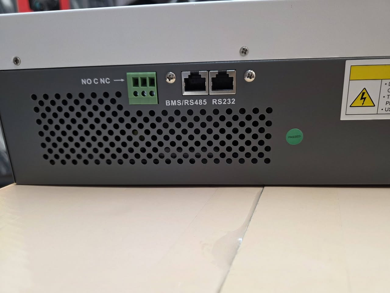 انفيرتر طاقة شمسية جديد غير مستخدم 
مواصفاته نظام 24 فولت يجهز13 امبير
يمكن ربط 6 الواح طاقة شمسية يدعم 
جميع انواع البطاريات نوعيه مضبوطه
   والبيع مع ضمان لمدة سنتان ومزود 
      بأنظمة حماية داخلي ومراوح 
  توربو للتبريد  ومنفذ للبطارية ليثيوم 

           🔋السعر 290  الف 🔋
      يتوفر توصيل لكل العراق  مكاني
 بغداد باب الشرجي ***********
