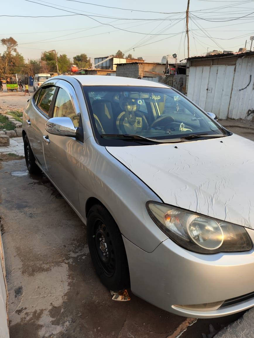 سلام عليكم الانتره مقدس 2008 سياره ضربتها جاملغ مكينه كير تبريد خير من الله تخم تاير جديد صدر امامي جديد  سياره جراد قليل ب جاملغ مثل ما بين ب صوره وبنيد كلش قليل وارد خليجي 92وبيها مجال مكاني شهداء سيديه بغداد رقم ***********
