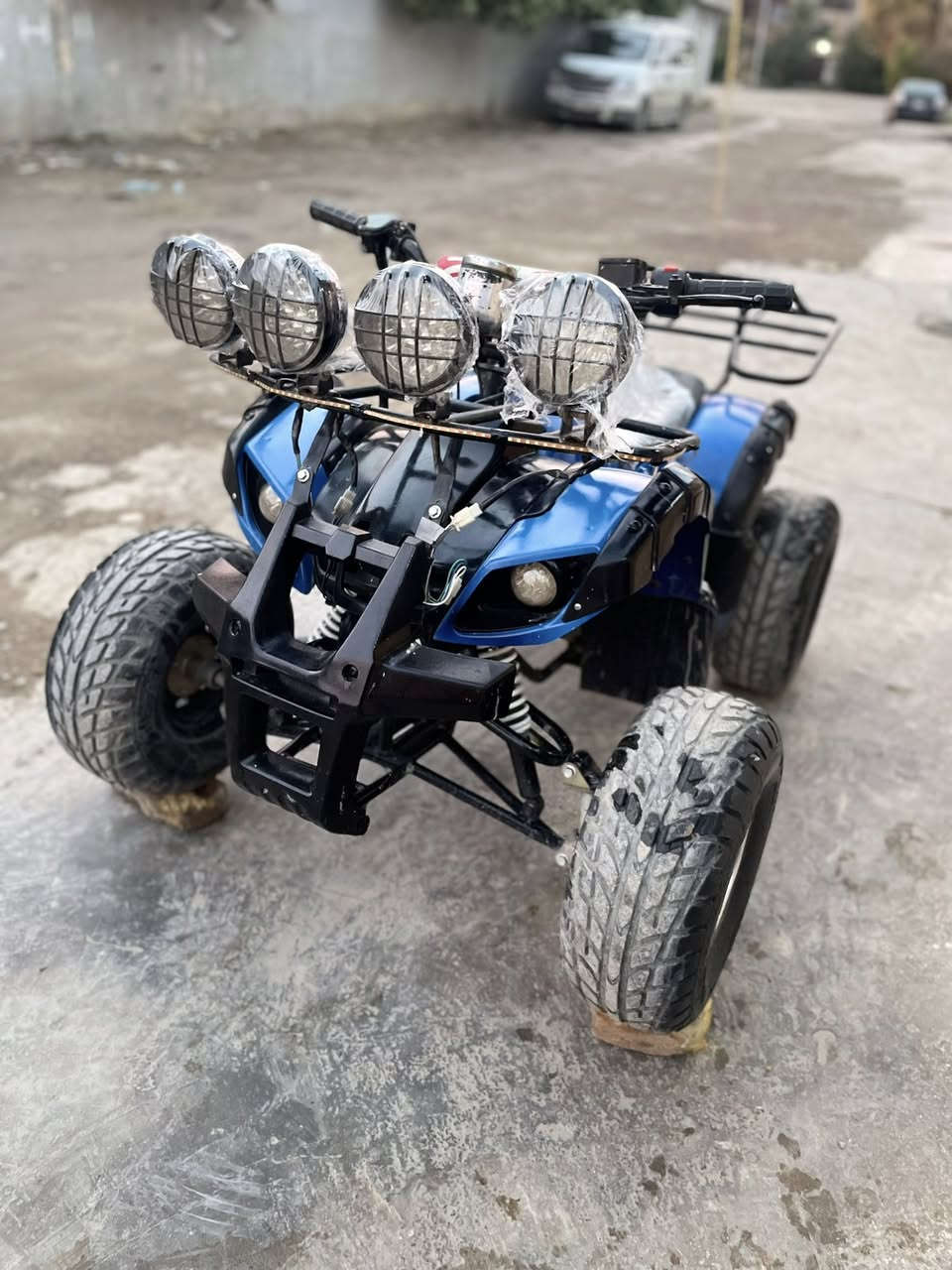 السلام عليكم دراجه للبيع نظيفه مابي عيب مكينه 125ccمامفتوح كهربائيات كله شغال صالنصه رياضي كلجات رياضي مختوم كير اوتوماتيك 4كير تايرات جديد كله جديد مابي اي عيب ياتري جديد نكره سلف
الرقم*********** 
العنون ديالى خانقين
