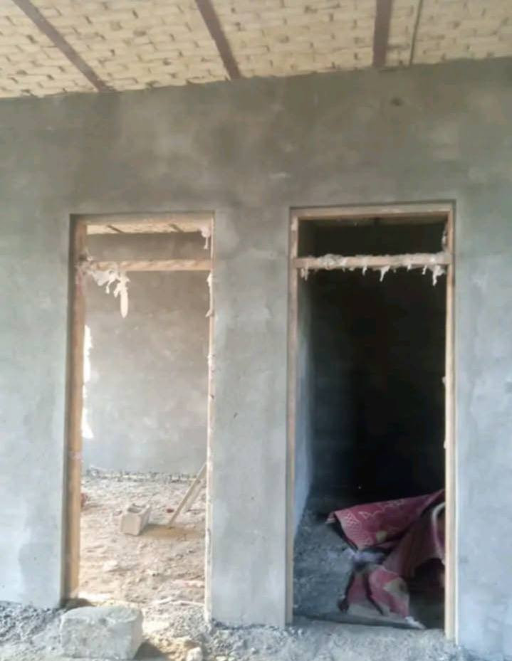 خلفه لباخ   سمنت وجص ونثر شغل بما يرضي الله نضيف درجه اولئ.  متر ويوميه.  ناصريه مركز فقط
للتواصل خاص مفتوح.  ..  ***********
