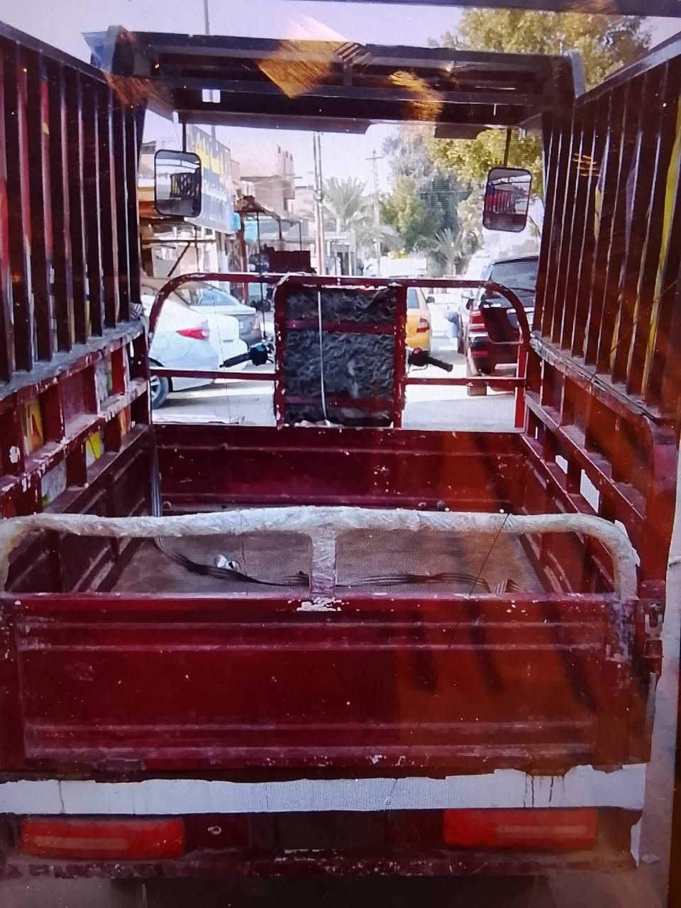 ستوته للبيع ما ناقصها شي وراق محتركه  كلشي مابيها شغل وتطلع سعر مليونو300
***********تكفل من كلشي
