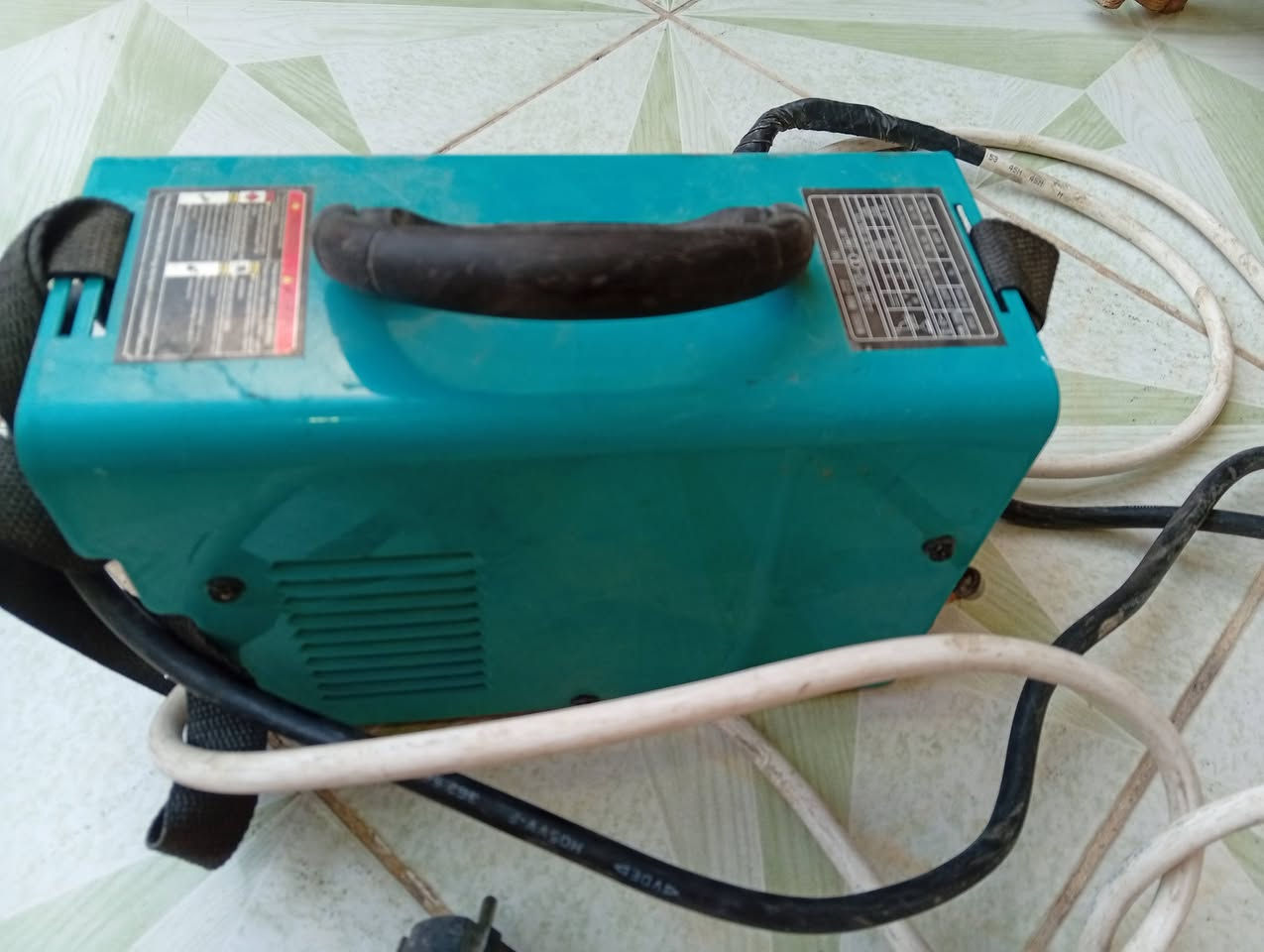 غراض للبيع شغالين بس ماطور محروك ومكينه لحيم ناقصه بانكه


**إذا كنت صاحب هذا الإعلان وتريد حذفه لأي سبب، رجاءا أرسل رسالة إلى الدعم الفني**