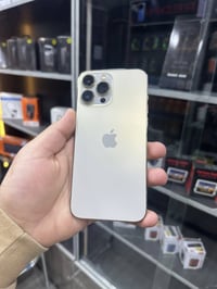 ايفون ١٣ برو ماكس • ذهبي • شاشة مستبدلة