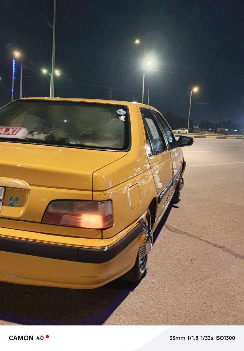 سلام عليكم بيجو بارص البيع مديل 2015السياره بيه البنيد ربعه معمر وهلالات الخلفيه معمر ولتفاصيل الباقيه ***********
وحنه بلخدمه
