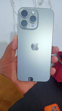 آيفون ١٥ برو ماكس • شاشة أصلية أمريكي • شاحن وباكيت