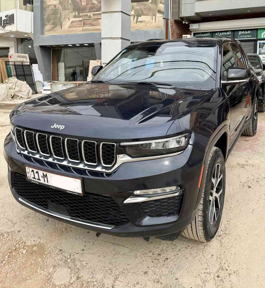 جيب موديل 2024 5 راكب للبيع

الموديل : 2024 . (وارد امريكي) . 
المحرك : (3600)v6.
العداد : .(31000)M. 
رقم بغداد الجديد بأسمي تحويل ثاني يوم.
رادار امامي مع مانع تصادم.
*مانع تصادم خلفي.
* شاشه مع كامرة 
* نظام الخرائط (GPS).
* كير شفتات بالستيرن. 
* المصابيح الأمامية LED.
*المصابيح الخلفيه LED.
* مقاعد الأمامية كهرباء.
* دواخل بيجي  
* حساسات خلفية. 
* بلوتوث تلفون كار بلاي
* محدد سرعة. 
* كشنات جلد .
* تحتوي على منظومة غاز
ضرر السيارة:٣ قطع امامية 
مكان السيارة:بغداد كم سارة 
السعر 260 ورقة 
للاستفسار الاتصال ع الرقم: ***********
