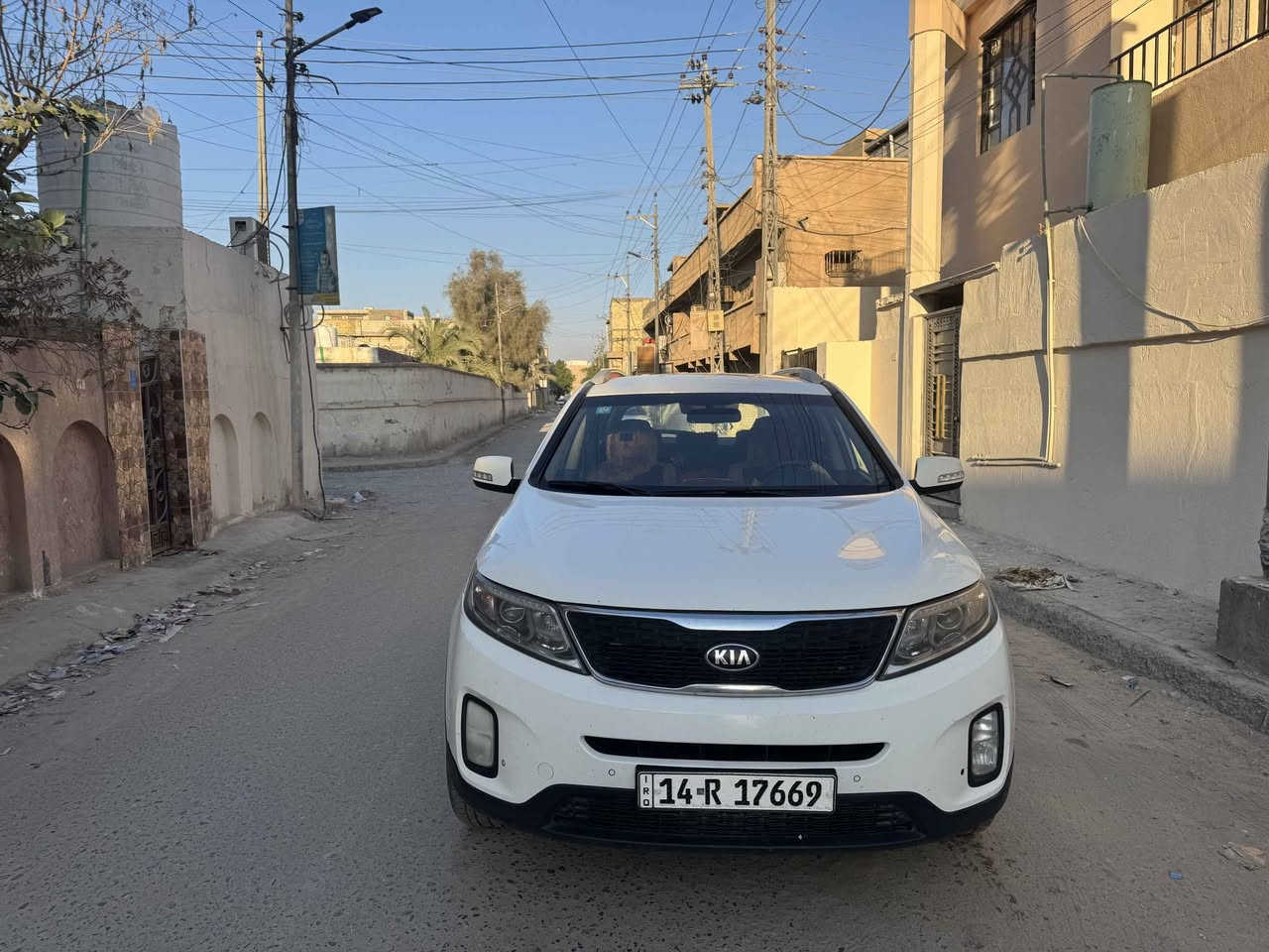 سورنتو موديل 2015 للبيع V6 مكفول كير مكينه ما مفتوحه كلشي بيه مكفول بس ما عده لباب الي وره راكب بي دحجه موضحه بصوره فول مواصفات ما عده تنته فقط السعر 180 وبيه مجال بسيط او مراوس بتاهو من موديل 10 وصاعد او سورنتو احدث او راف فورد هذن سيارات الي اتراوس وياهن فقط مكاني البصره المشراق الجديد البصرة, العراق


**إذا كنت صاحب هذا الإعلان وتريد حذفه لأي سبب، رجاءا أرسل رسالة إلى الدعم الفني**