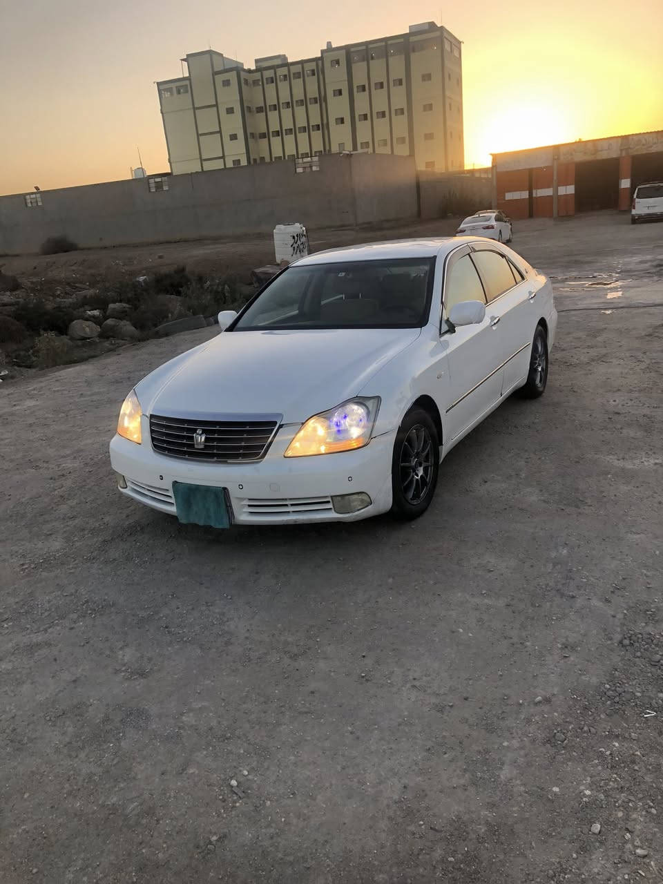 شاهين كارتون كصه جنطه متومه وجاهزه فول من عده لفتحه مكينه كير حداديه تبريد ٣قطع غرفه بيجيه سياره كلش حلوه مكانه سياره شطره سعر (٣٦) ***********
