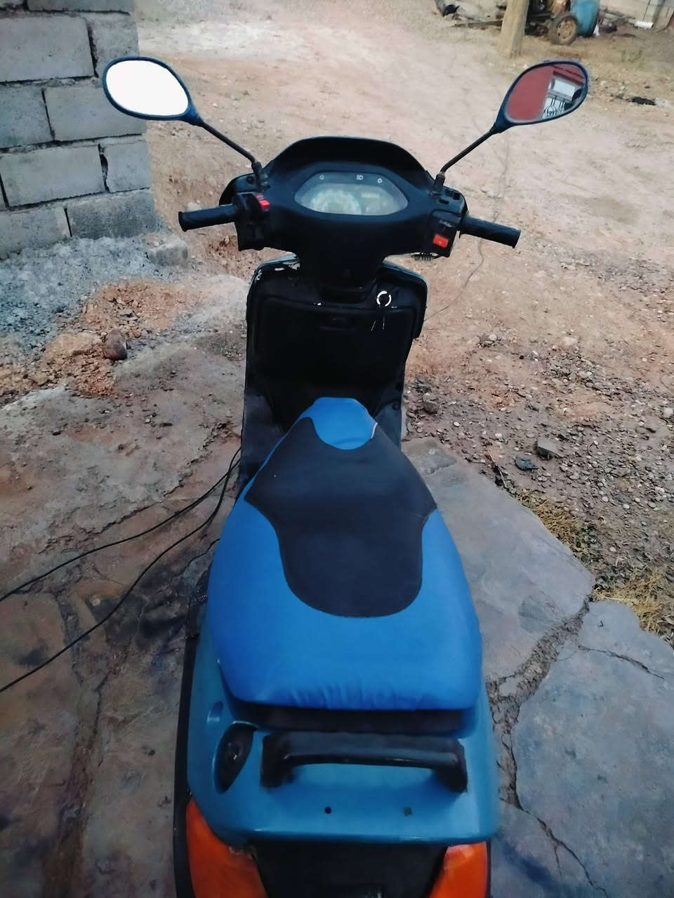 السلام عليكم موجود دراجه فراشه للبيع سعر 300 وبي مجال قليل المكان ديالى خانقين للاستفسار *********** وبي واتساب
