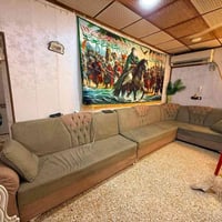 ديوان ٨ مقاعد • ٣ قطع كبار • نظافته ٧٠٪