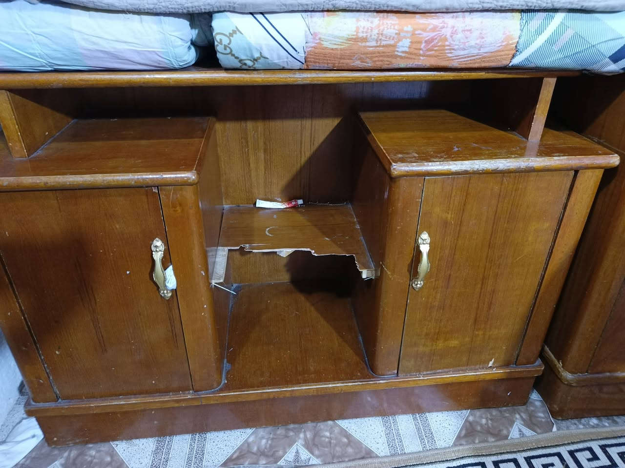 سلام عليكم 
ملحقات غرفه للبيع


**إذا كنت صاحب هذا الإعلان وتريد حذفه لأي سبب، رجاءا أرسل رسالة إلى الدعم الفني**