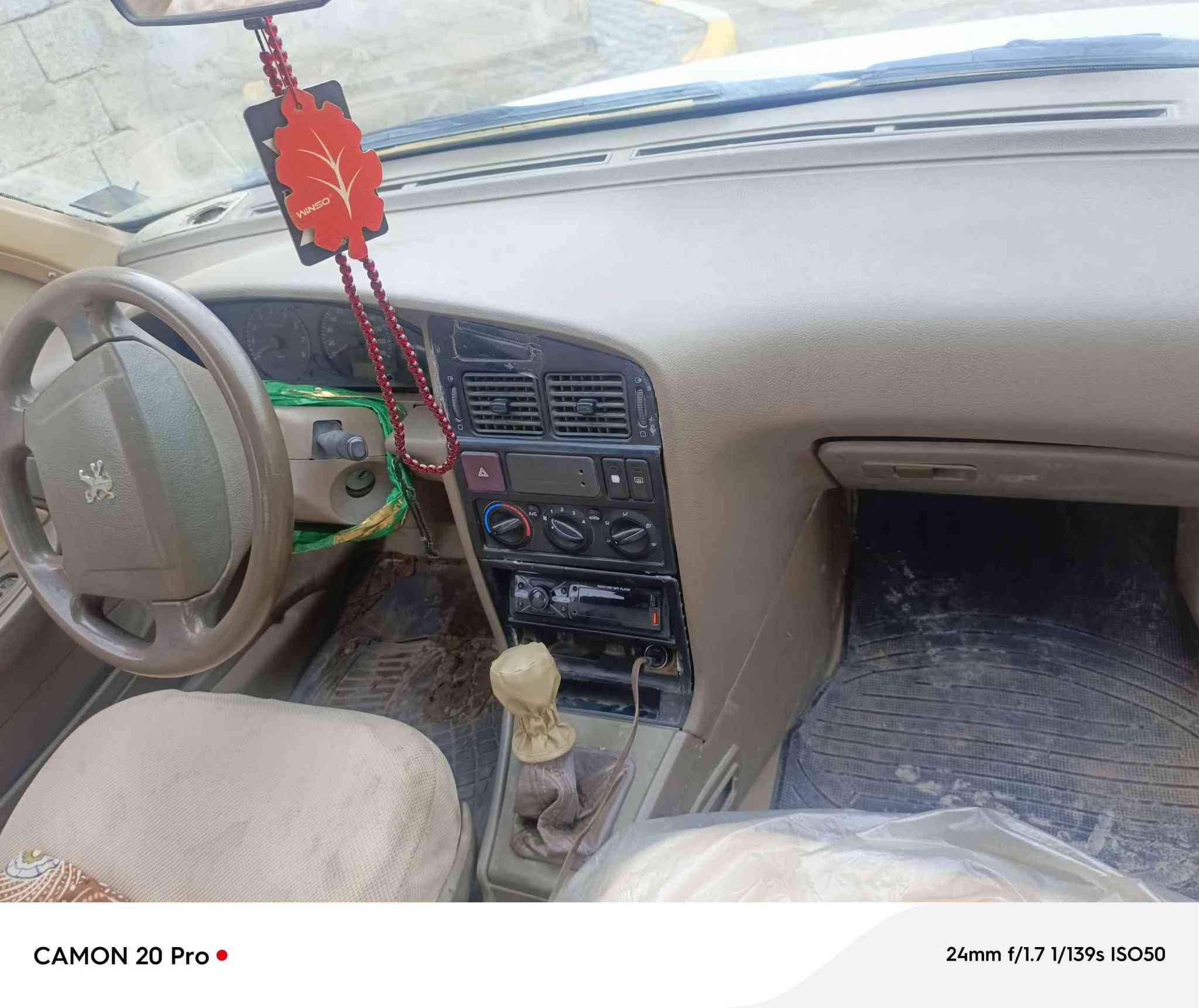 سياره بيجو 405 موديل 12 رقم دولي سنويه لسنه 30 كير مكينه تبريد جاهزه الكشر شوف العين مكاني العماره الشراي *********** السعر 22 عمارة, ميسان
