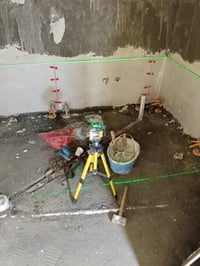 خلفه سيراميك  متفرغ حاليا لكل انواع السيراميك والبورسلين والكاشى والمر...