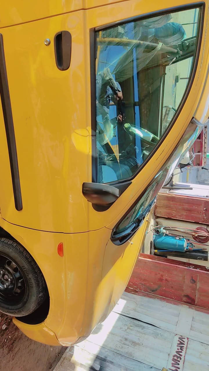 طيبةمديل 2016 سيارة جديده مكينه وكير نضيفات مال شركة تبريد كهربائيات كله شغالة سياره ما عايزه برغي تخم تأير وبسمي تحويل ثاني يوم سعر 48وبيه مجال لطيبين رقم الهاتف ***********
