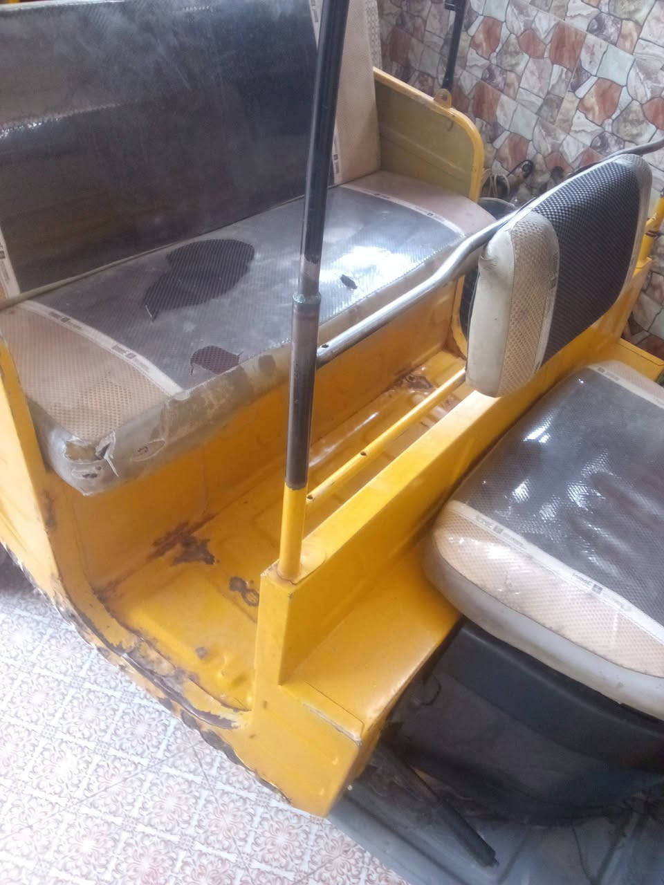 تكتك للبيع مديل 19داخله بل 20
سنويه ورقم انكليزي  سنويه تقره مديل 20 

سعر 5500 وبيها مجال 

عنوان عماره حي الحسين 

رقم هاتف *********** وات ساب موحود
