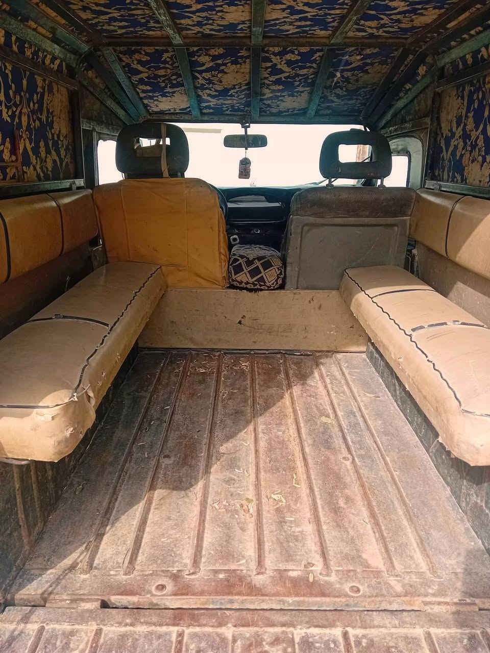 السلام عليكم جيب للبيع رقم بغداد انكليزي بأسمي مكينه ونجي بريك 4 دسكات، السياره جاهزه من كلشي كبل للشارع
السعر 5 ملايين  المكان بغداد الحسينيه 
للاتصال ***********
