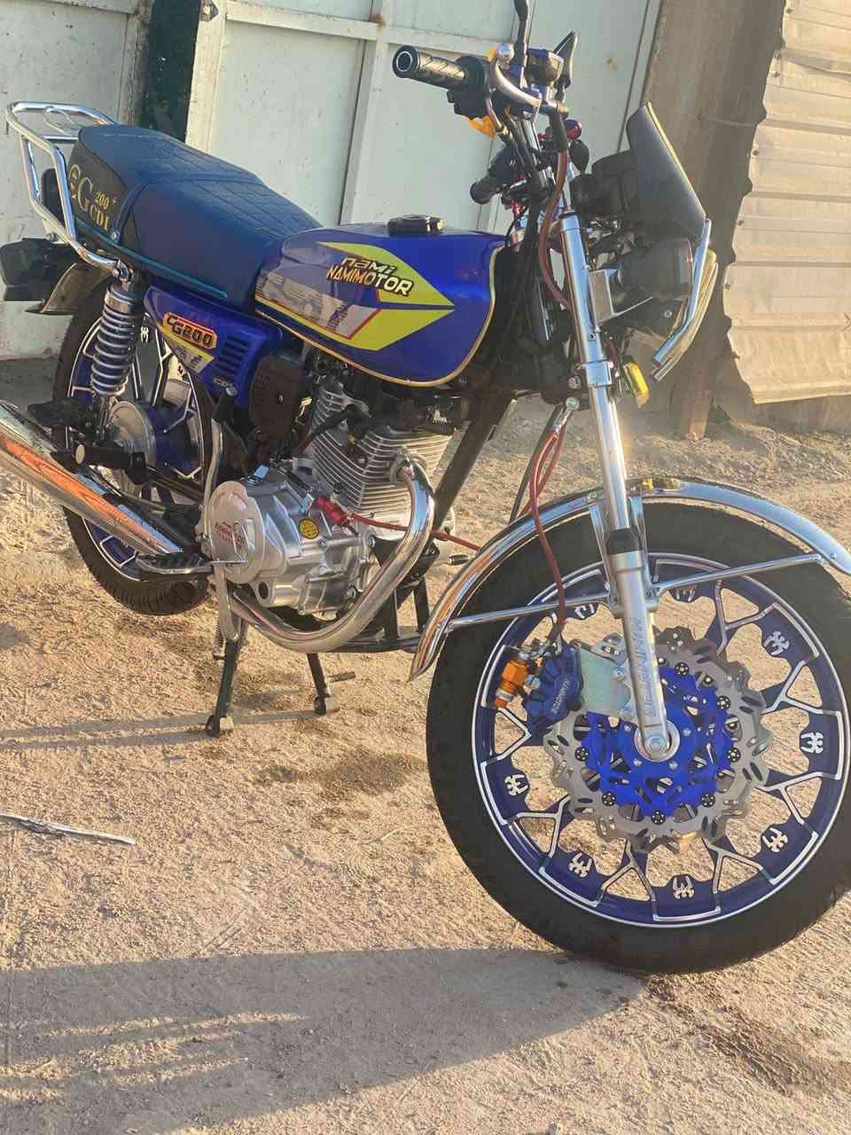 سلام عليكم دراجة نامة برو 5كير دراجة بلادية كلشي ما مفتوح بيهة نكرة سلف هندر بلادي 
صالهة 4تشهر من منزلهة من ربة موديل 2025دراجة شلعة معدل ما توكف 
سعر بواحد 50 وبيهة مجال قليل


**إذا كنت صاحب هذا الإعلان وتريد حذفه لأي سبب، رجاءا أرسل رسالة إلى الدعم الفني**